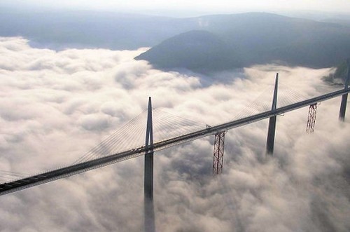 Viaduc de Millau, France